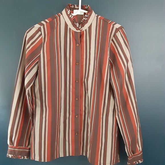 Country Suburbans Tops - Vintage Country Suburbans Blouse sz 8  Prairie,Ruff Collar, On Trend